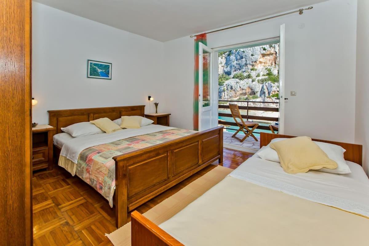 Villa Mateljan Zastražišće Esterno foto