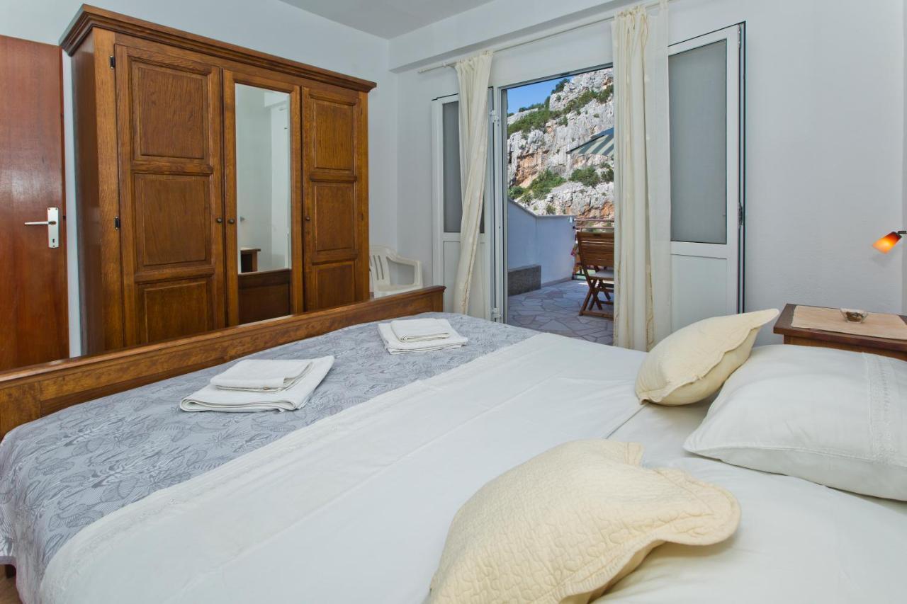 Villa Mateljan Zastražišće Esterno foto